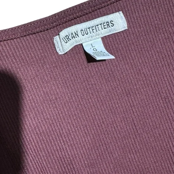 Urban Outfitters Ribbed Long Sleeve Crop Top Large - Picture 3 of 4